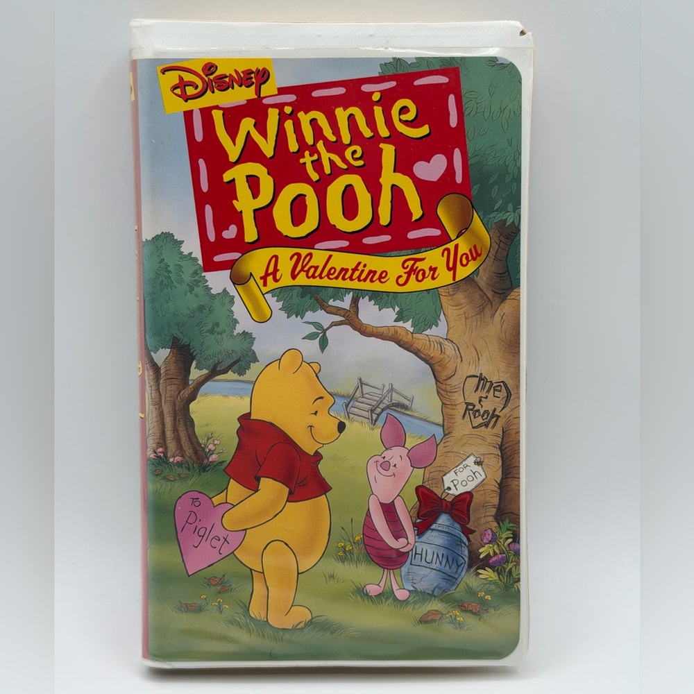 Winnie the Pooh: A Valentine for You - Clamshell Case (VHS, 2001)